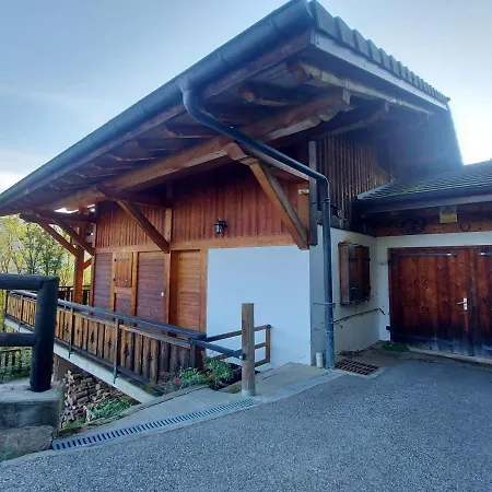Savoyard Avec Jardin, Poele A Bois Et Wifi - Fr-1-624-11 Chalet *