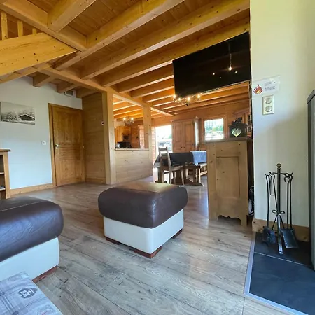 Chalet Savoyard Avec Jardin, Poele A Bois Et Wifi - Fr-1-624-11 Verchaix