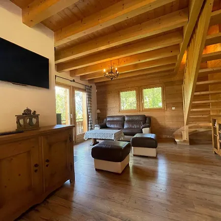 Savoyard Avec Jardin, Poele A Bois Et Wifi - Fr-1-624-11 Chalet *